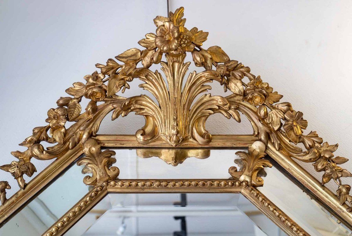 Miroir en bois doré de style Louis XV fin du XIXe siècle — 6