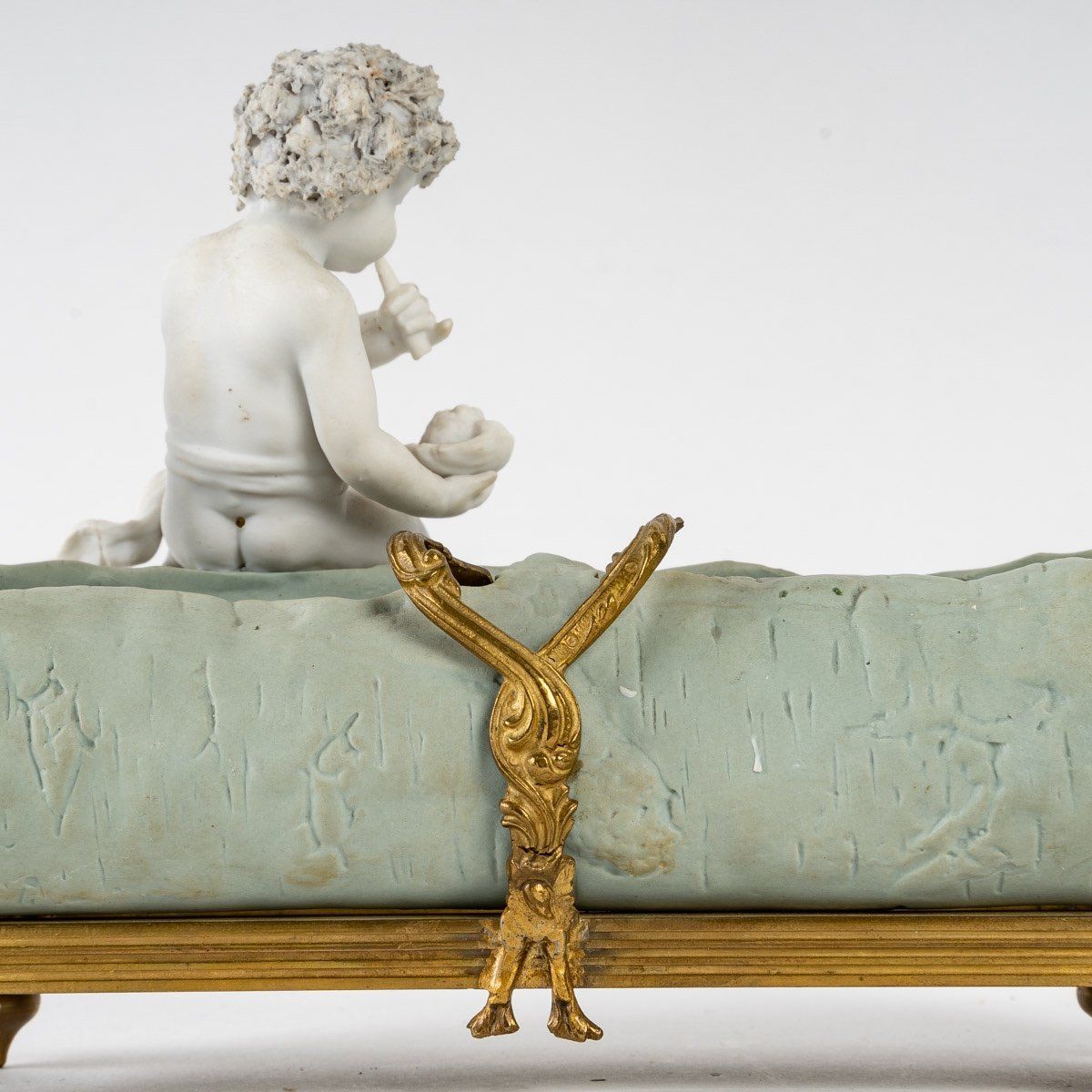 Petite Jardinière miniature en Wedgwood et biscuit fin du XIXe siècle — 10