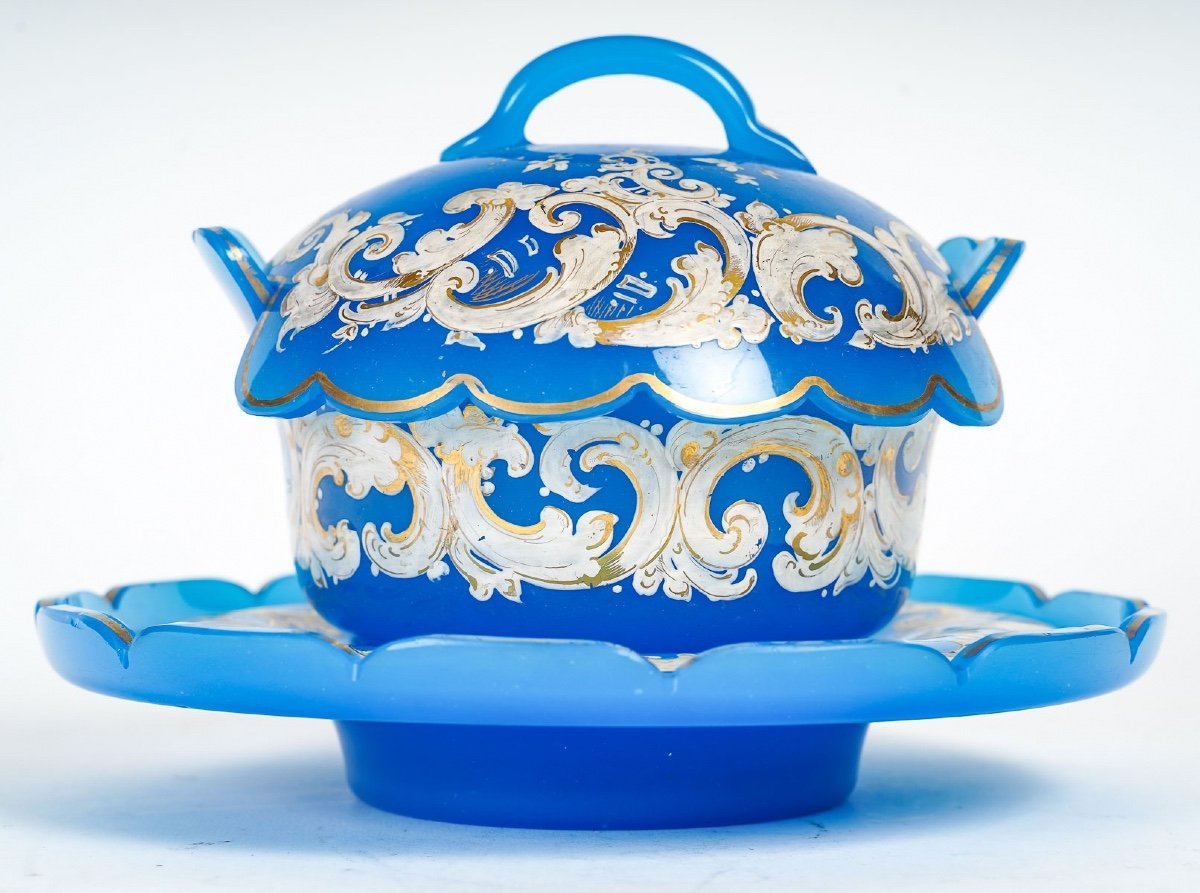 Bonbonnière en opaline bleue fin du XIXe siècle — 3