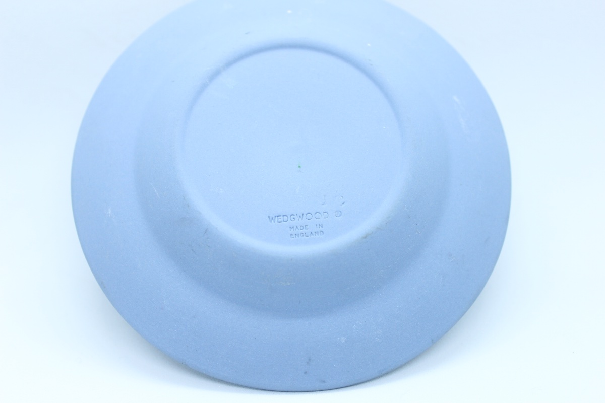 Coupelle Commémorative Wedgwood Jasperware – Liverpool – Emblèmes Allégoriques — 7