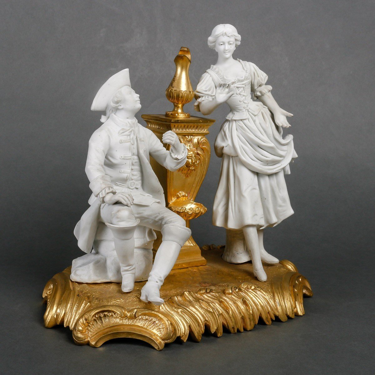 Groupe en biscuit de Sèvres et bronze doré Circa 1880 — 13