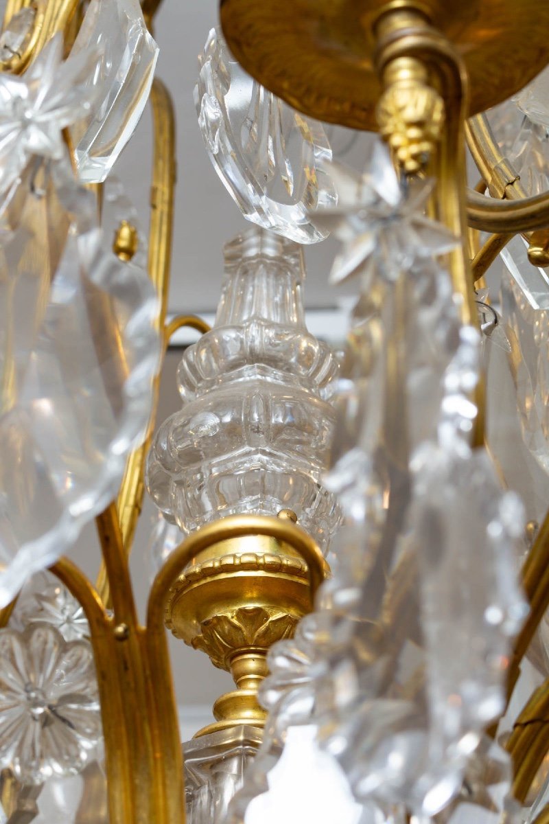 Un lustre cage en bronze doré et cristal de Baccarat fin du XIXe siècle — 8