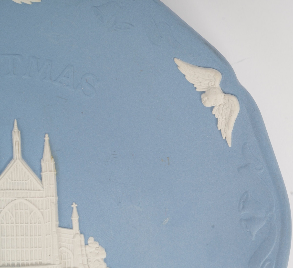 Wedgwood – Plat commémoratif de Noël 1989 en jasperware bleu — 5
