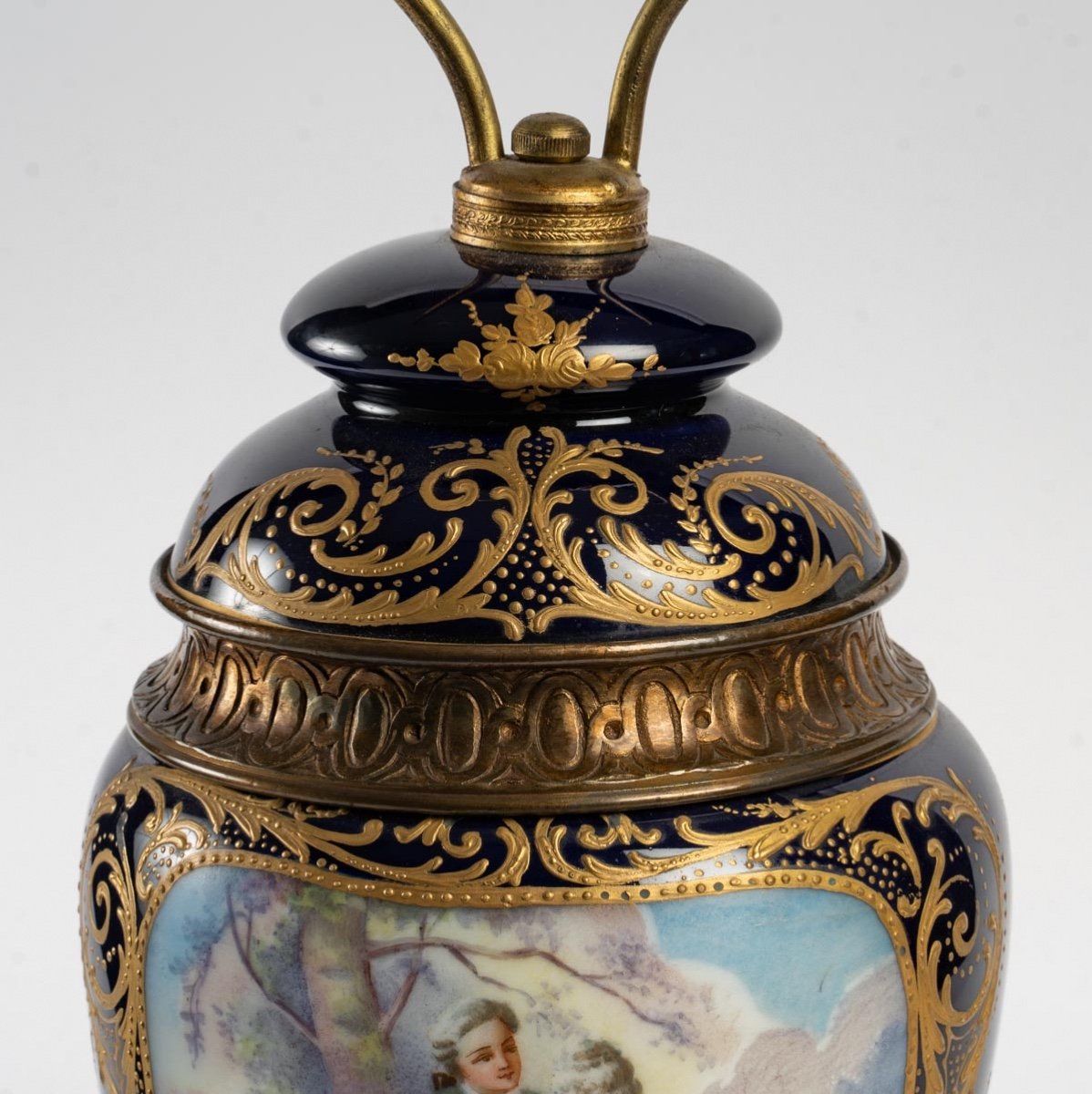 Pied de lampe en porcelaine XIXe — 6