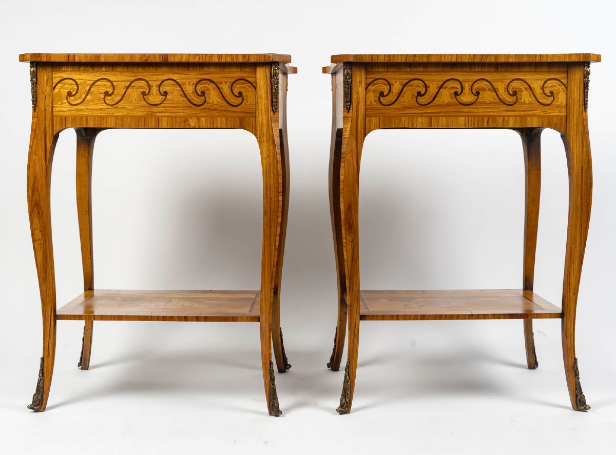 Une paire de tables de salon en marqueterie, circa 1900 — 9