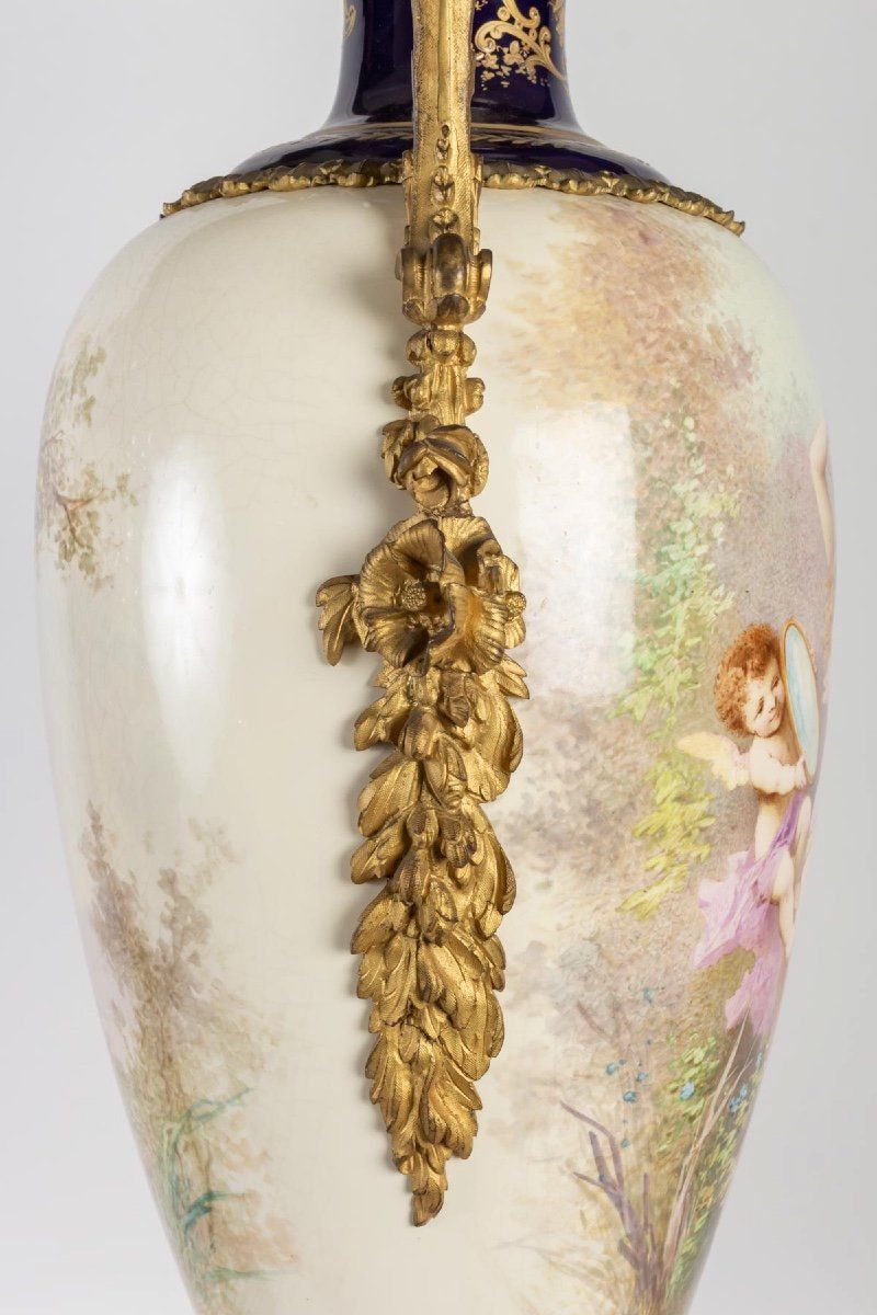Paire de Très beaux vases en porcelaine de Sèvres XIXe siècle — 11