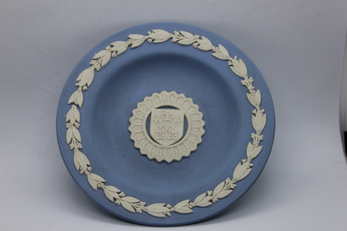Coupe commémorative Wedgwood Jasperware — York Minster, 500e anniversaire — 6
