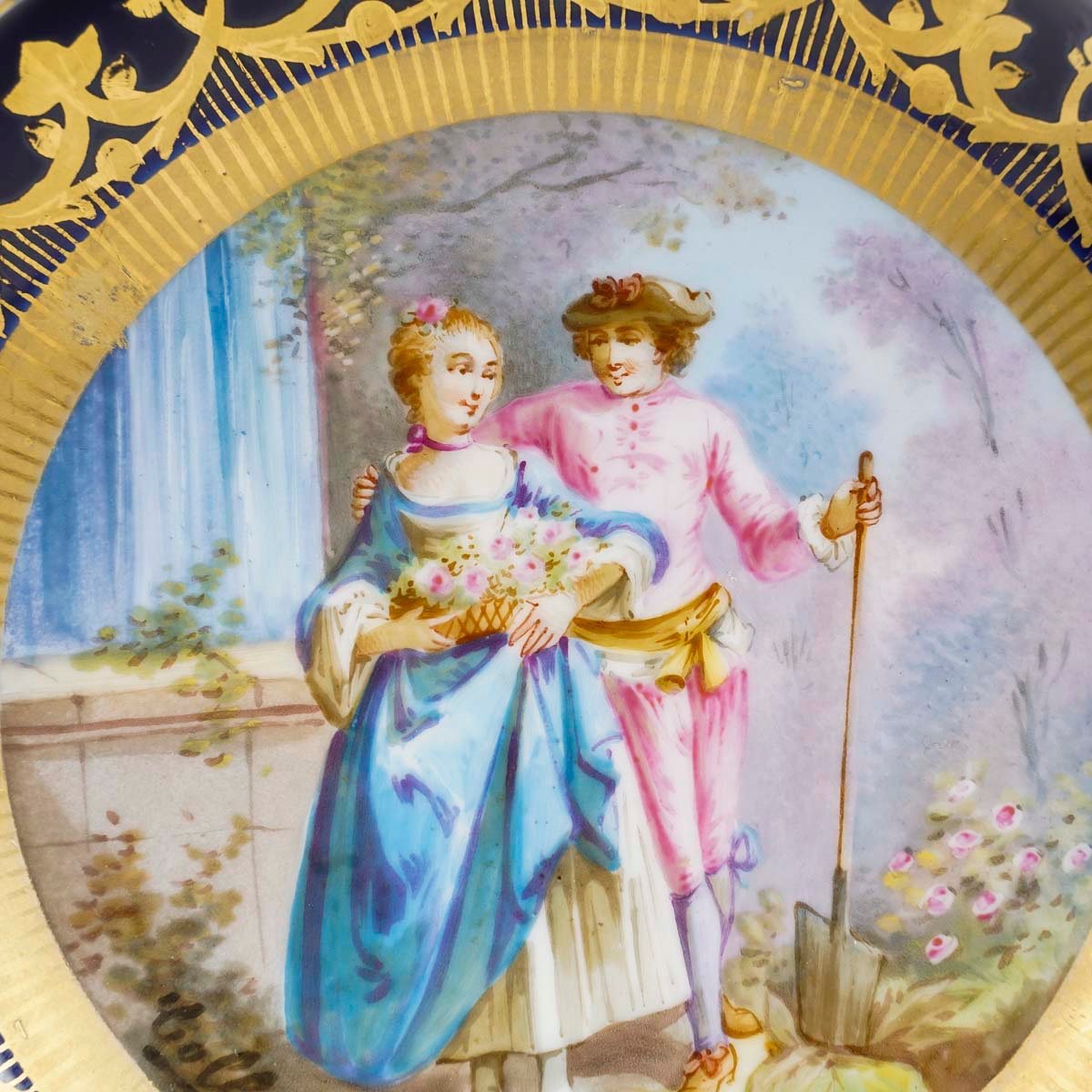 Belle boîte -bonbonnière en porcelaine de Sèvres, fin du XIXe siècle — 5