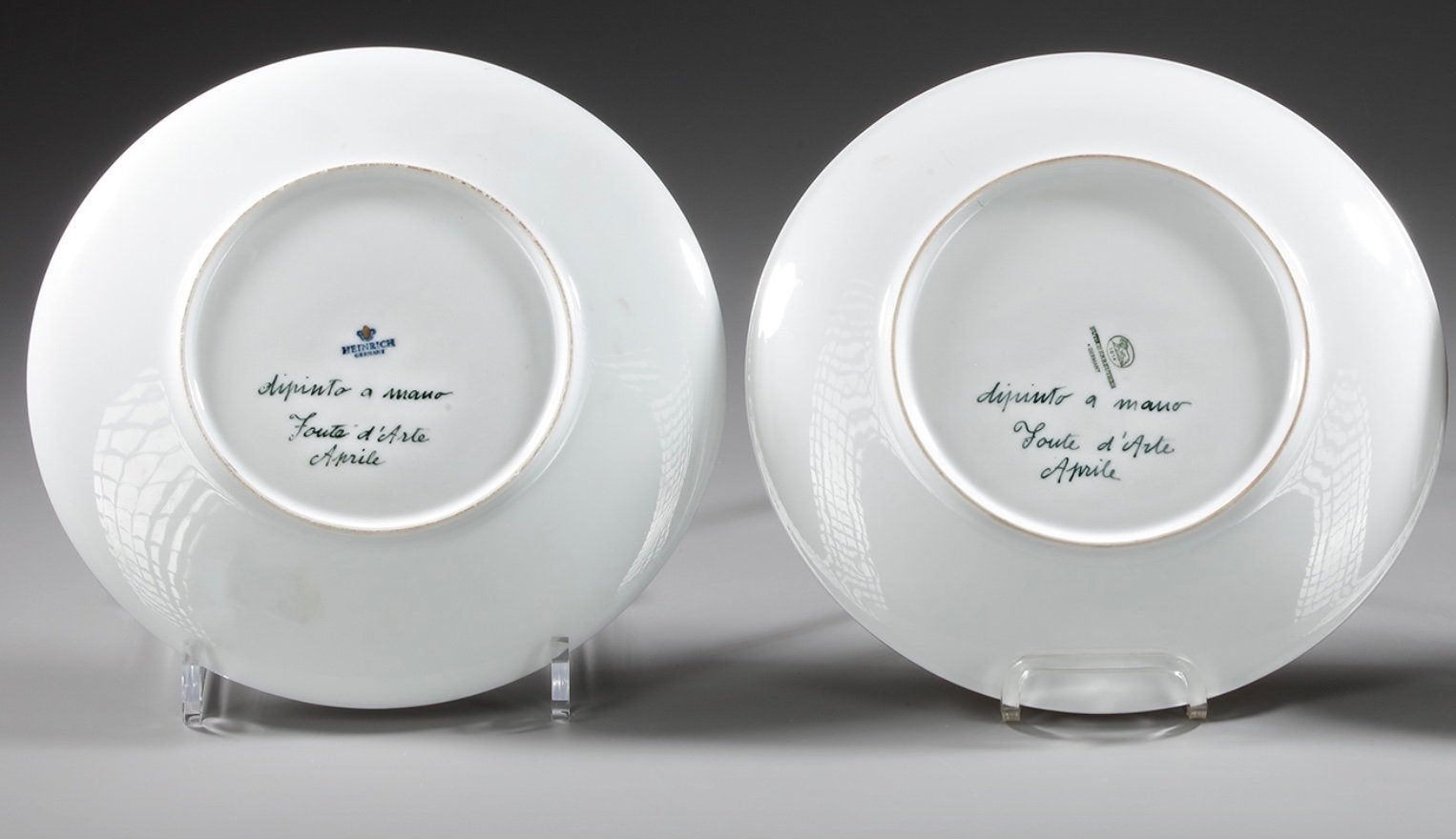 Une série de trois assiettes en porcelaine, Allemagne XIX — 20
