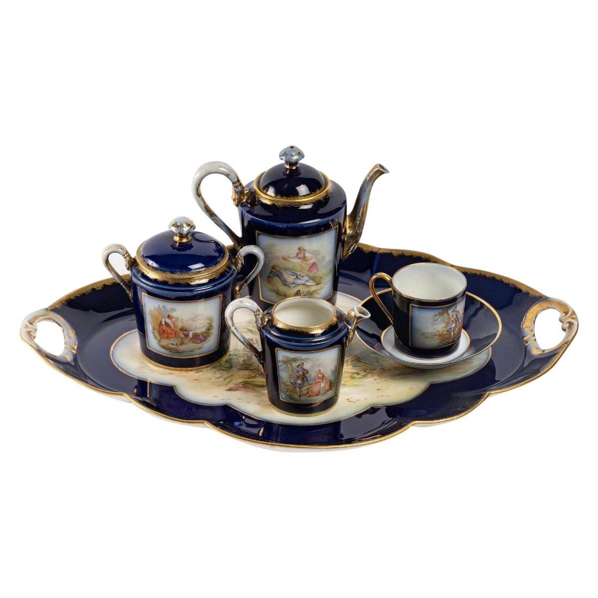 Service à Café en porcelaine dans le Goût de Sèvres — 2