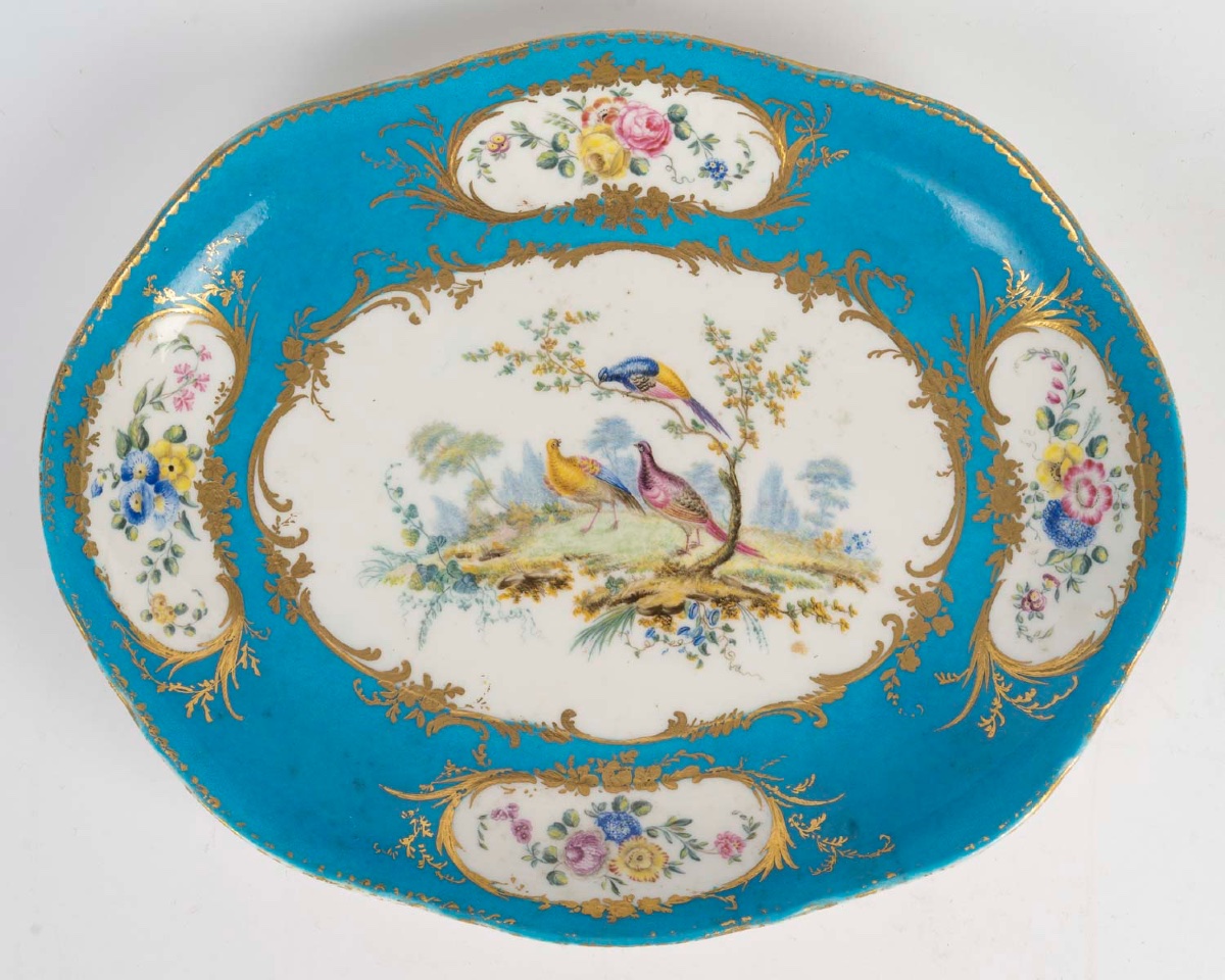 Une coupe en porcelaine de Sèvres, XVIIIe siècle — 6