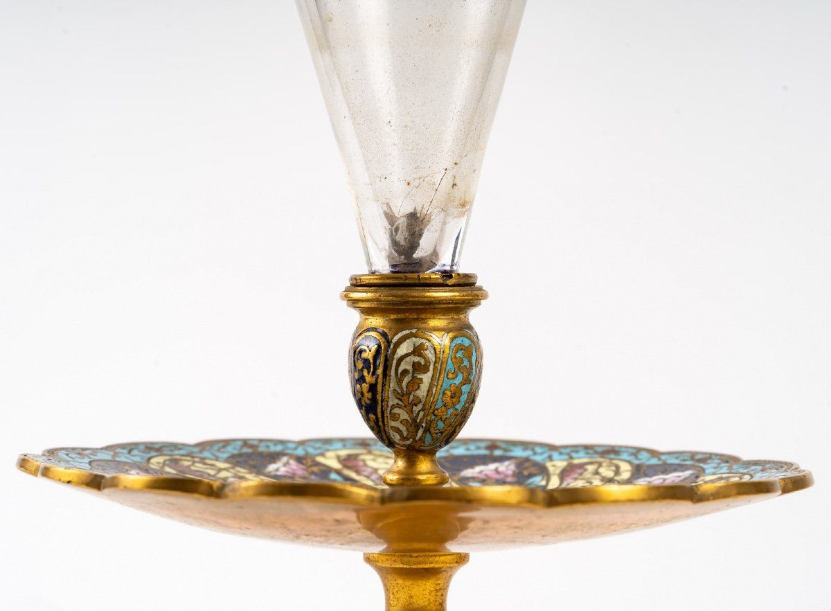 Paire de coupes en cristal avec Base en bronze doré et émail cloisonné fin du XIXe siècle — 8