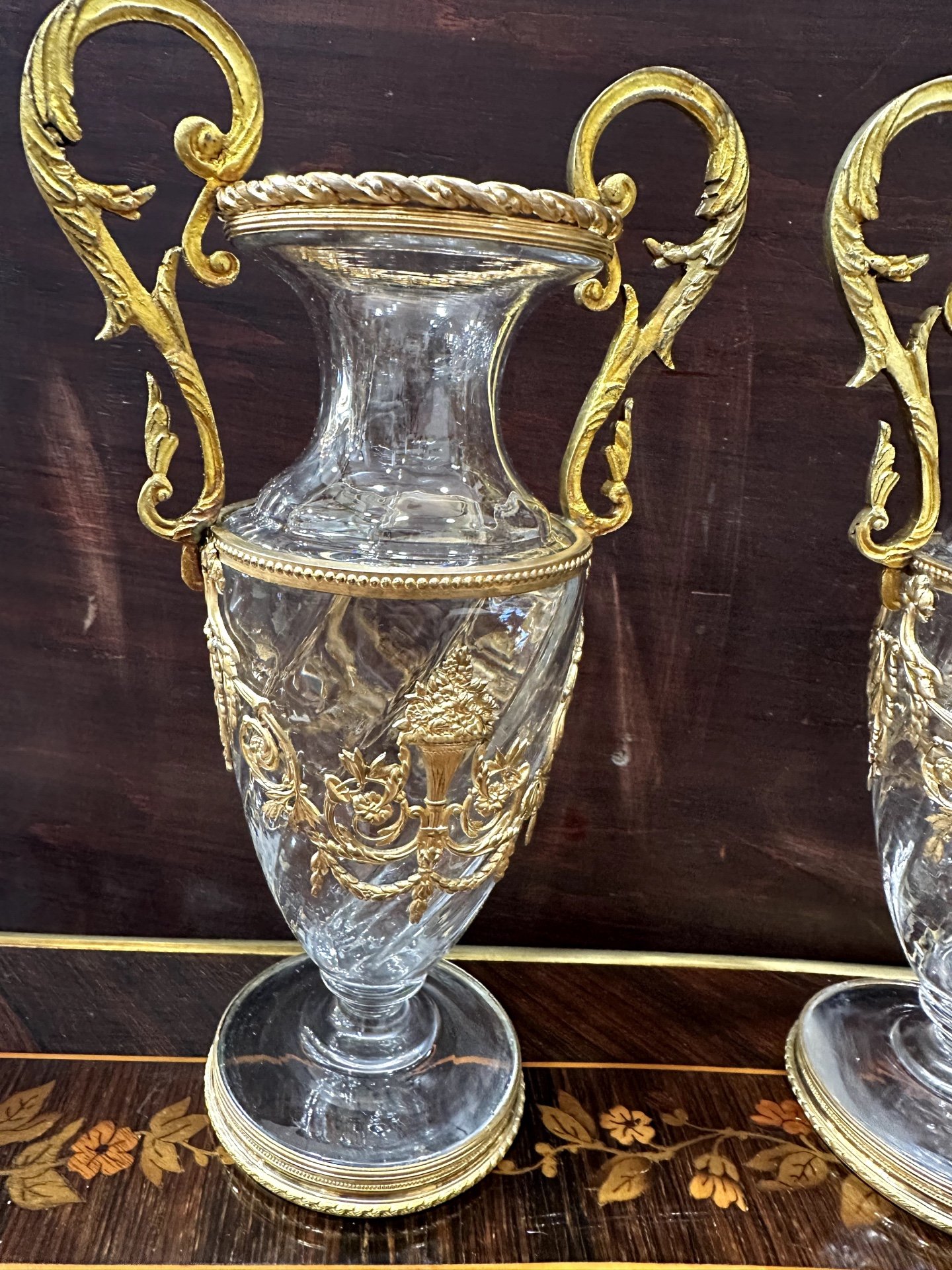 Paire de vases Napoléon III en cristal et bronze doré – XIXe siècle — 21