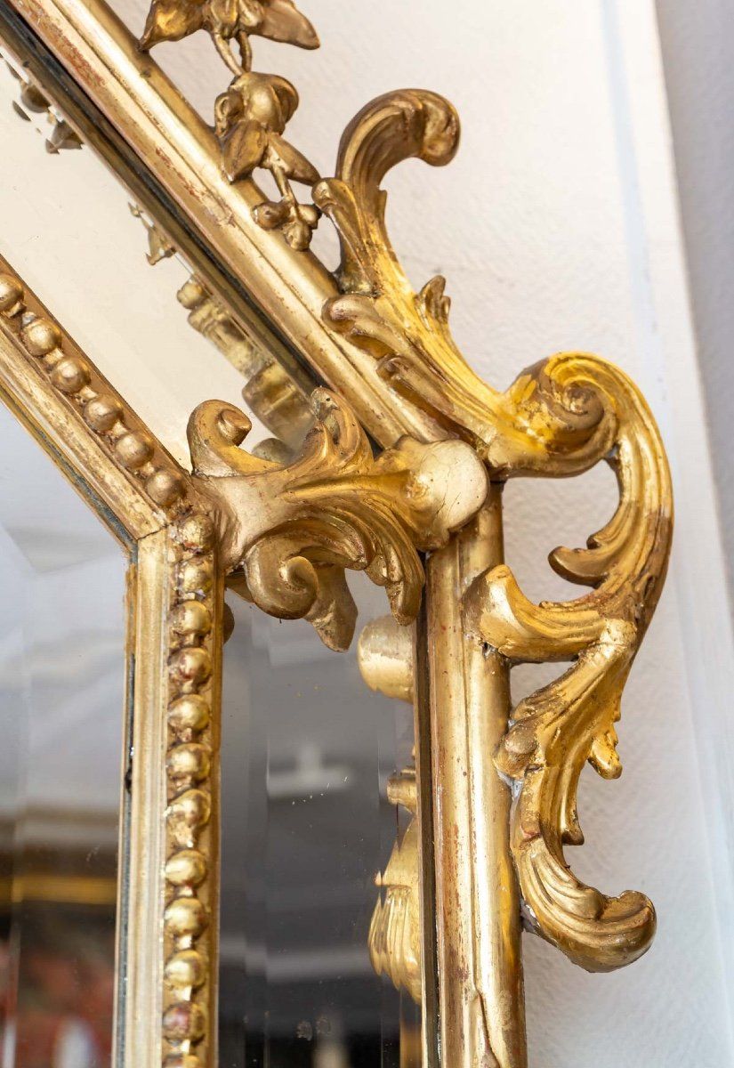 Miroir en bois doré de style Louis XV fin du XIXe siècle — 8