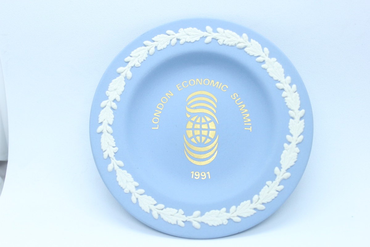 Coupelle Commémorative Wedgwood Jasperware – London Economic Summit 1991 – Made in England — 2