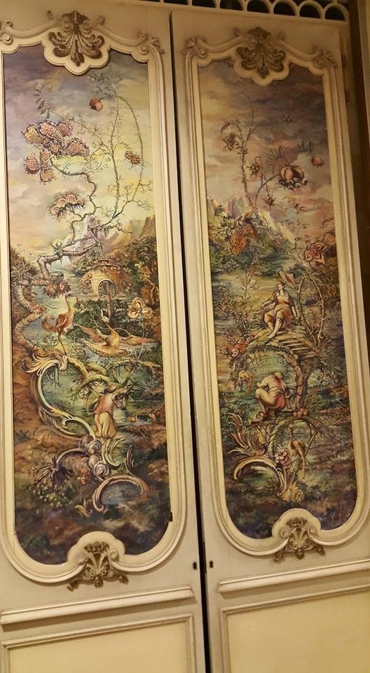 Une Porte à deux vantaux en bois sculpté et peinture fin XIXè siècle — 4