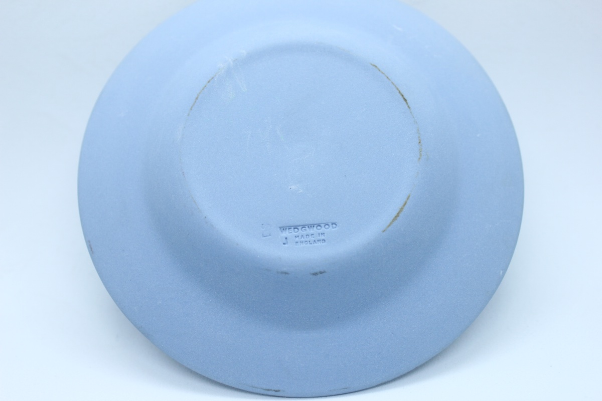 Coupe Commémorative Wedgwood Jasperware – Heywood House– Made in England — 7