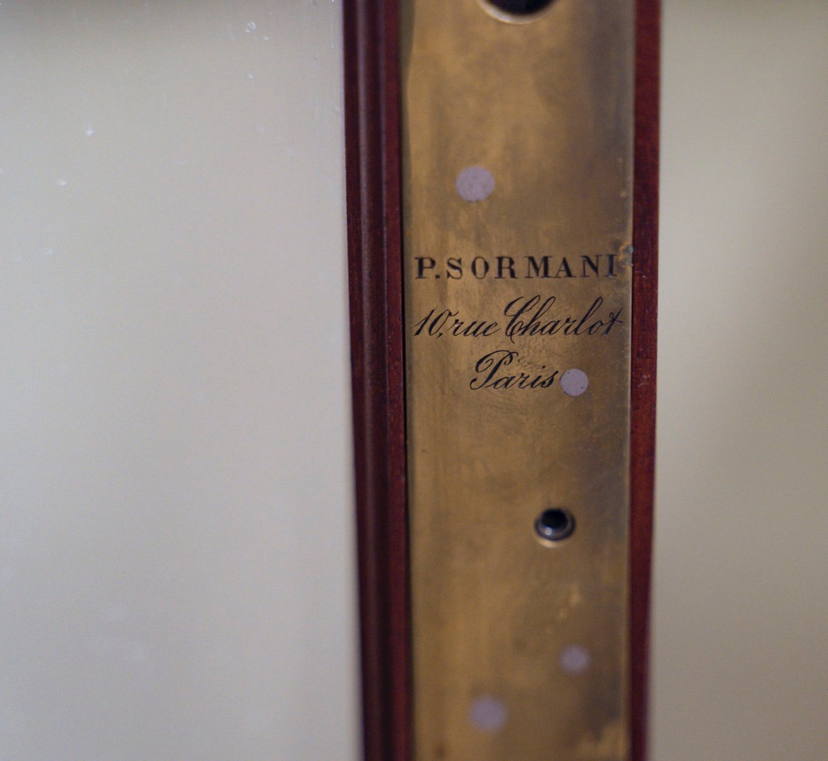 Une paire vitrine Paul Sormani (1817-1877) — 8