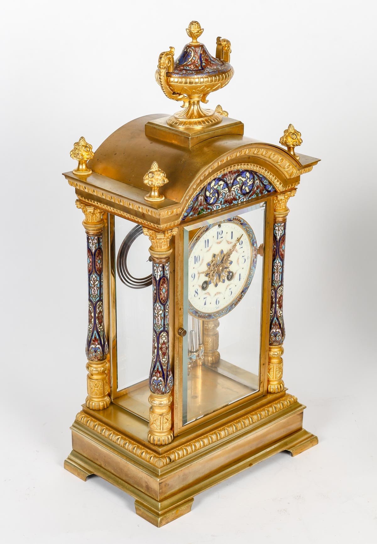 Une garniture en bronze doré et émail cloisonné fin du XIXe siècle — 6
