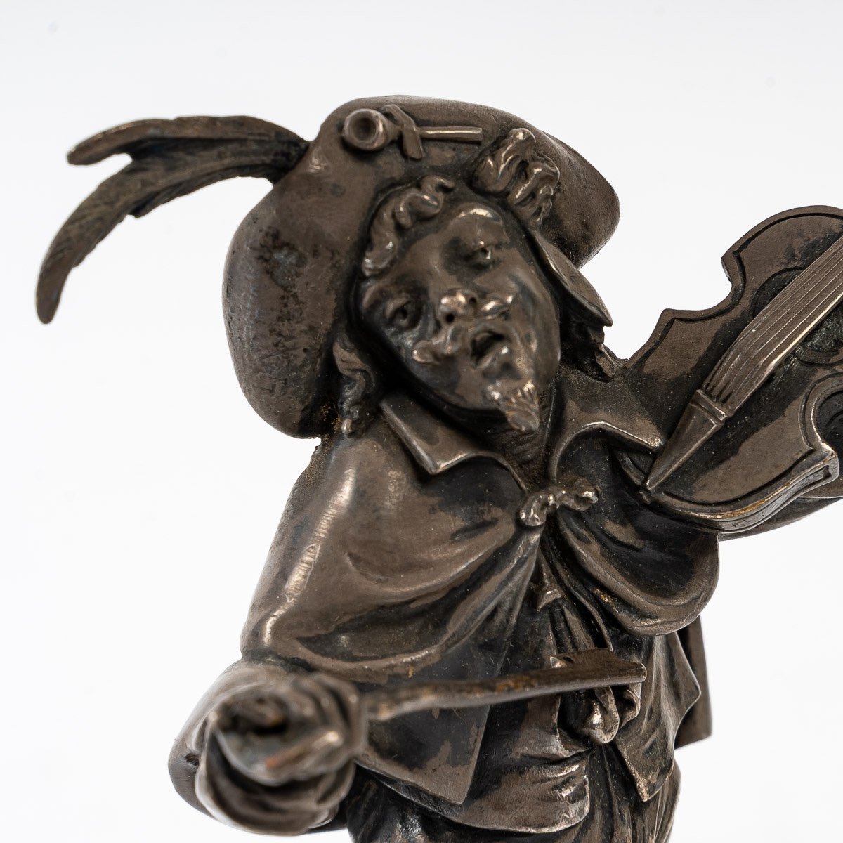 Paire de sculptures en bronze argenté XIXe siècle — 11