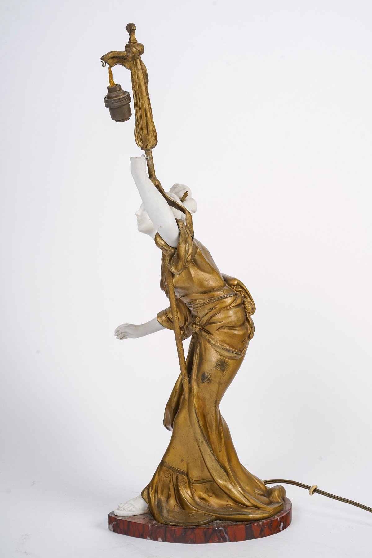 Une lampe sculpture Geisha 1900 — 6