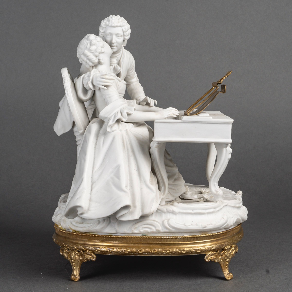 Une sculpture romantique en biscuit, fin XIXè siècle — 4