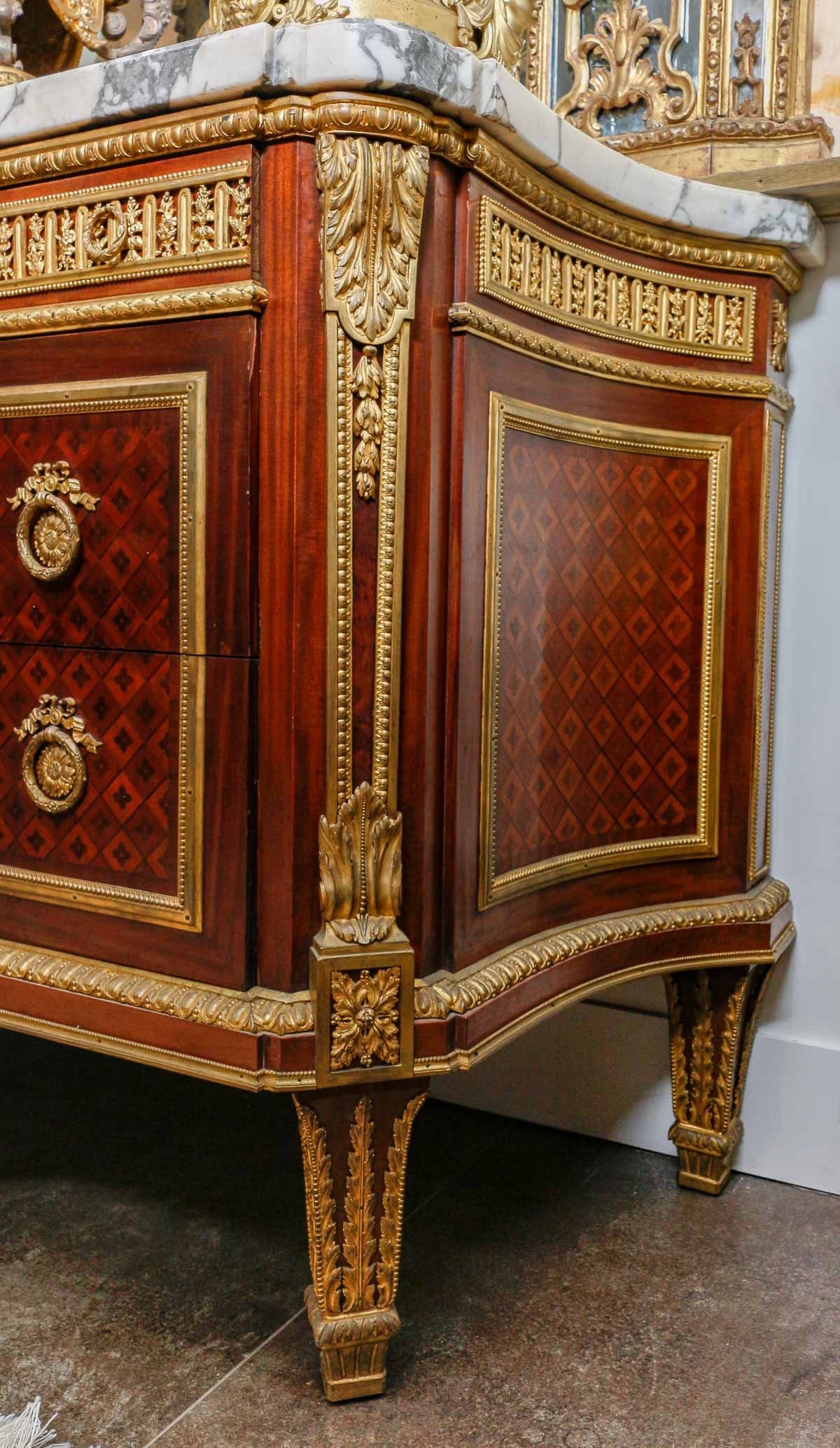 Un meuble à hauteur d'appui fin du XIXe siècle — 8