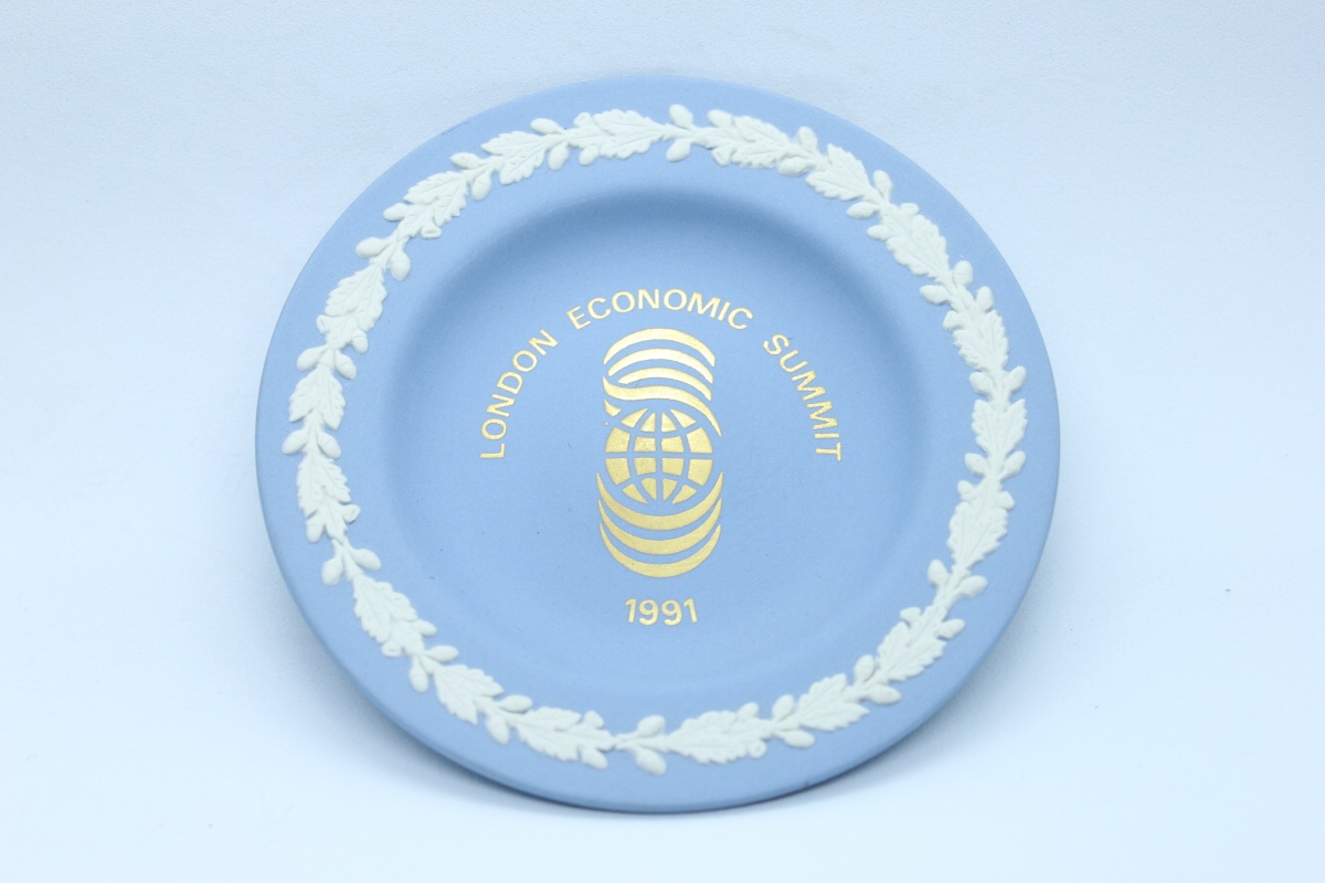 Coupelle Commémorative Wedgwood Jasperware – London Economic Summit 1991 – Made in England — 5