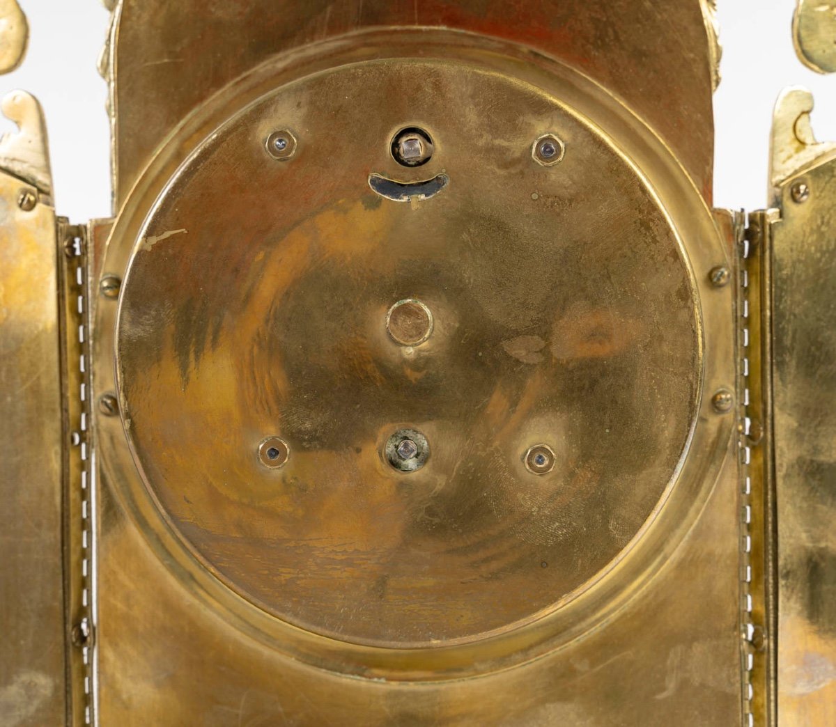 Une pendule Paravent en bronze doré et verre Peint, art nouveau — 13