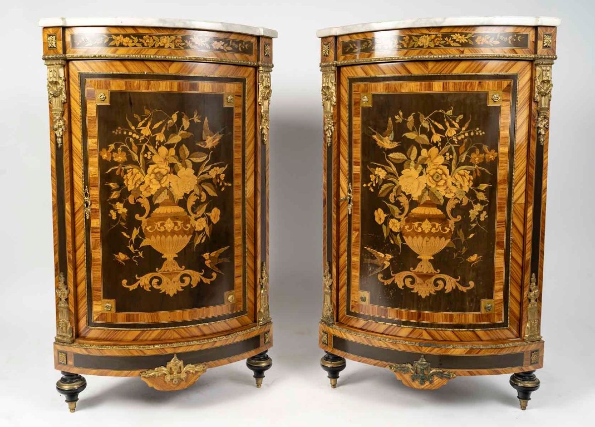 Une paire encoignures de style Napoléon III, fin du XIXe siècle — 2
