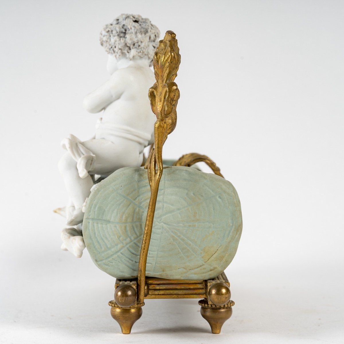 Petite Jardinière miniature en Wedgwood et biscuit fin du XIXe siècle — 7