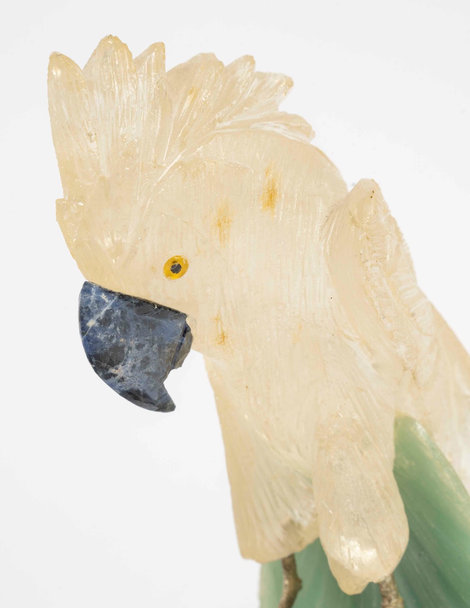 Une sculpture de perroquet en améthyste, XXe siècle — 9