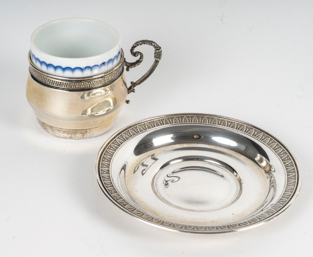 Une Série de Tasses en porcelaine et Argent Massif — 4