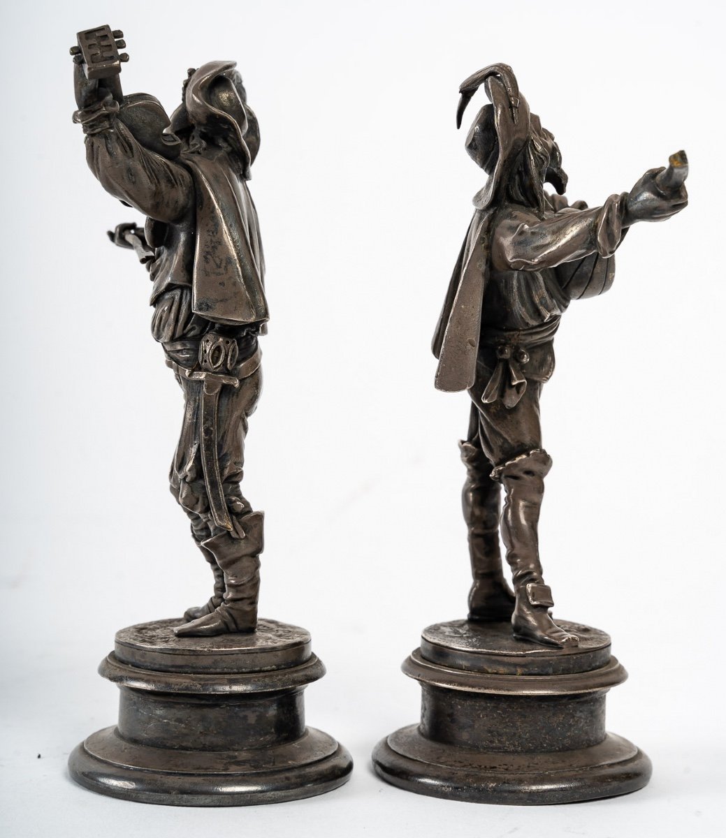 Paire de sculptures en bronze argenté XIXe siècle — 4