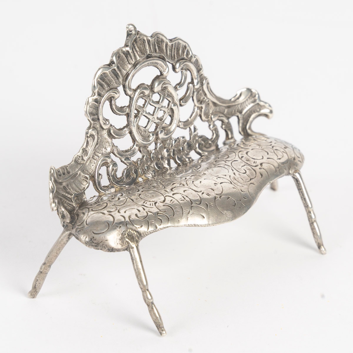Miniature petit salon en argent massif de style Louis XV, époque fin du XIXe siècle — 7