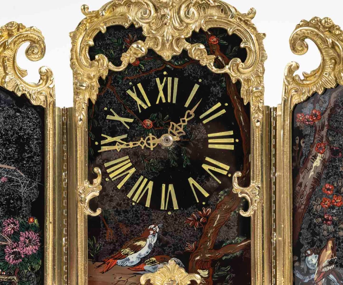 Une pendule Paravent en bronze doré et verre Peint, art nouveau — 6