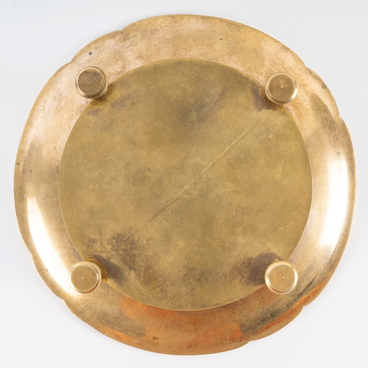 Un coupe en bronze doré et émail cloisonné, fin du XIXe siècle — 3