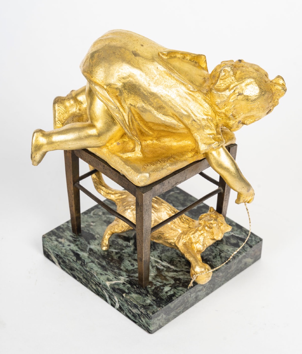 Une sculpture en bronze doré, Louis OURY — 9