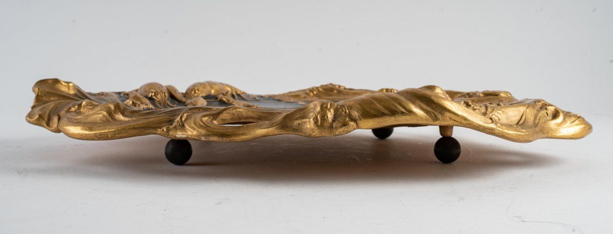 Un Vide Poche en bronze Double Patine — 3
