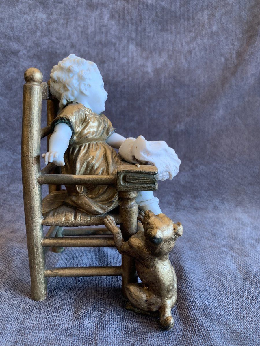 L’enfant sur Sa Chaise — 6