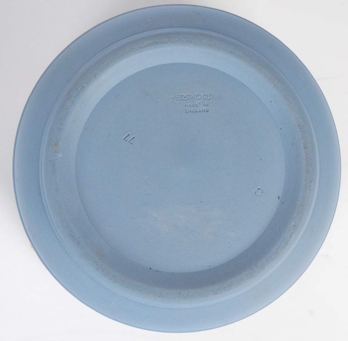 Une paire de cache-pots en porcelaine de Wedgwood début du XXe siècle — 11