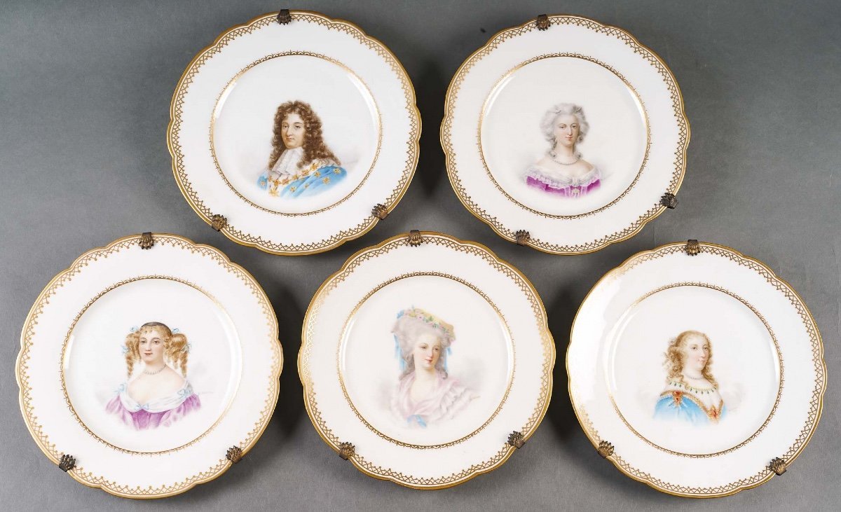 Série d'Assiettes Limoges portraits de Rois et Reines fin du XIXe siècle — 3