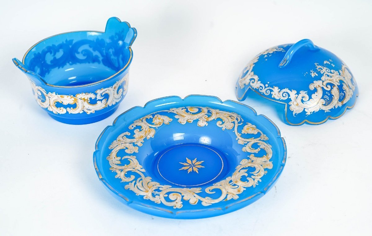 Bonbonnière en opaline bleue fin du XIXe siècle — 5