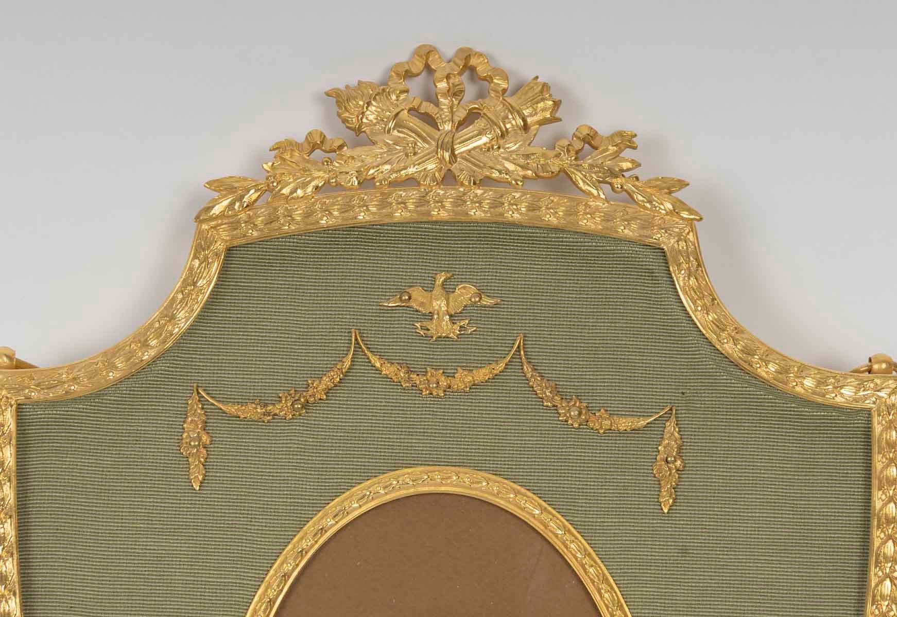 Un beau cadre photo de style Napoléon III, fin du XIXe siècle — 3