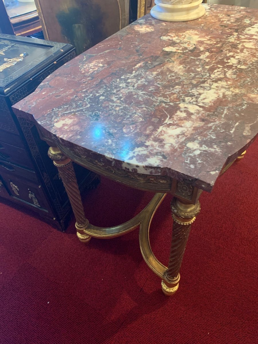 Table de centre en bois doré de style Louis XVI fin du XIXe siècle — 8