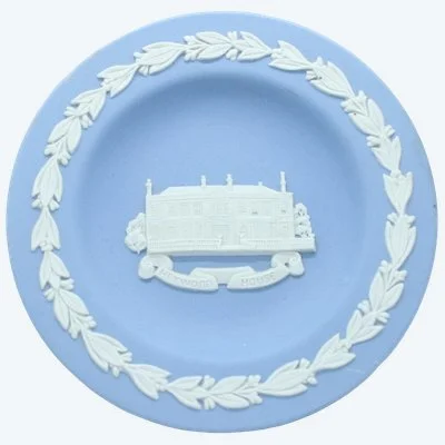 Coupe Commémorative Wedgwood Jasperware – Heywood House– Made in England