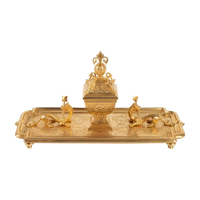 Encrier en bronze doré à décor de Chimères, époque Napoléon III