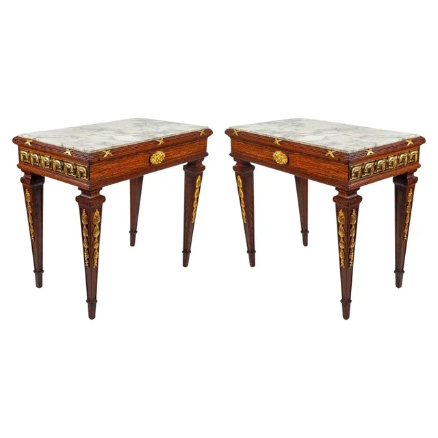Une paire de tables fin du XIXe siècle