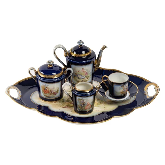 Service à Café en porcelaine dans le Goût de Sèvres