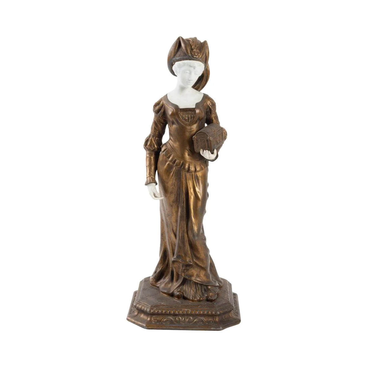 Statue d’une élégante